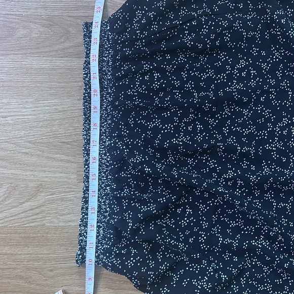 Disturbia nwot | sz 6 us | Prairie Panel Skirt. black/white floral skirt - Picture 12 of 12